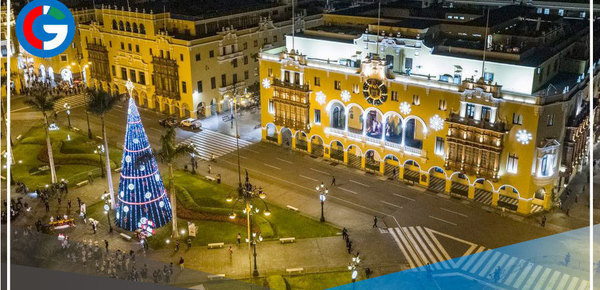 Niños de 43 distritos y alcalde de Lima encendieron el Árbol de Todos 