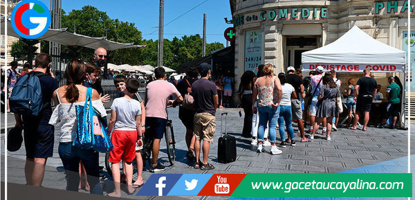 Francia rebasa 115 mil muertos por covid y suben levemente hospitalizaciones