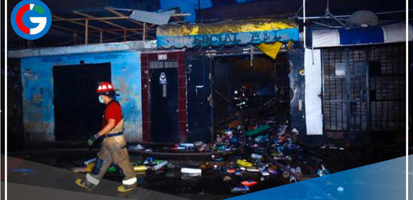 Villa María del Triunfo: Incendio en tienda de plásticos destruye mercado Ateca