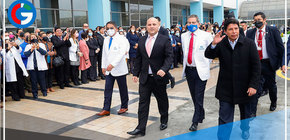 Castillo fue abucheado durante ceremonia por el aniversario del Hospital Rebagliati