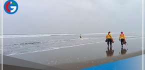 Familiares piden intensificar búsqueda de menor que desapareció mientras practicaba surf en playa Puerto Eten