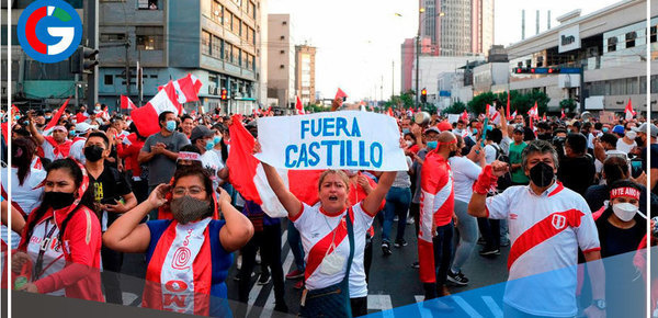 Ayer sábado se llevó a cabo la Marcha nacional de nombre “Reacciona Perú” contra el presidente de la República