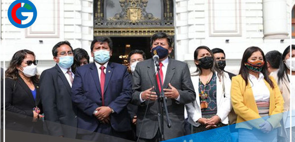 Cuatro congresistas de Perú Libre votaron a favor de que se admita la moción