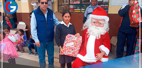 Niños cajamarquinos disfrutaron de chocolatada en Tambo del Midis 