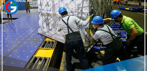 Llega al país un nuevo lote de 498,000 dosis de la vacuna pediátrica