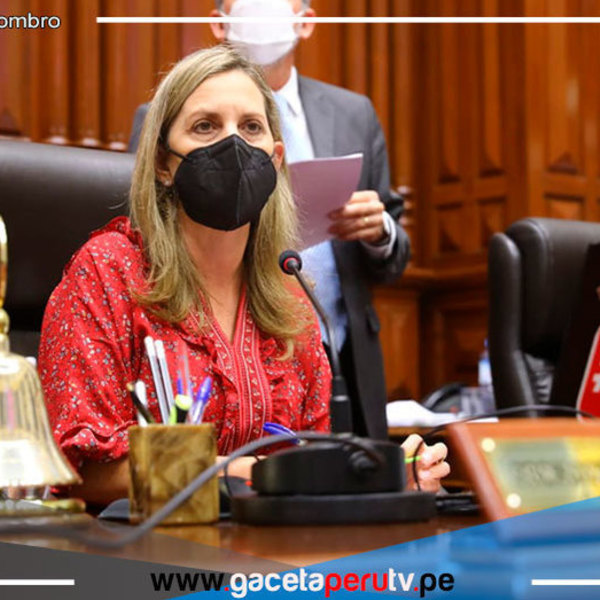 Congreso suspende sesión plenaria ante anuncio de renuncia de ministro 