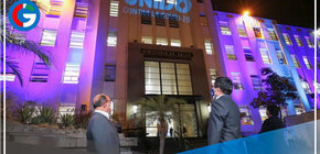 Minsa se viste de turquesa y magenta en conmemoración de 2 años de la pandemia 