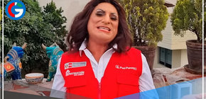 Parodian a Dina Boluarte cantando huayno