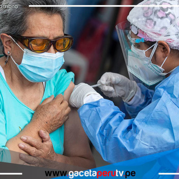 Hoy 2 de abril se inicia la vacunación a mayores de 70 años en Lima y Callao 