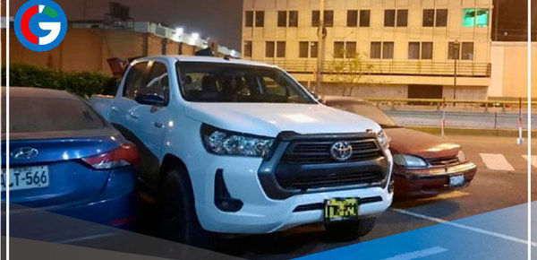 Policía recupera la valiosa furgoneta Hilux  que fue robada 
