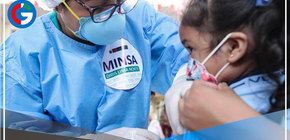 Niños y niñas requieren dos dosis de la vacuna contra la influenza 