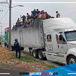 México: Encuentran a 275 migrantes abandonados en caja de tráiler en Veracruz 