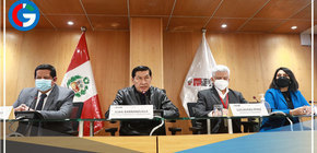 Gremios de trasportistas suspenden paro para mañana tras llegar a acuerdo con el Gobierno 