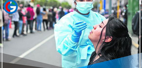 Aumento de colas en los centros de EsSalud para el descarte de Covid-19 por la cuarta ola de rebrote
