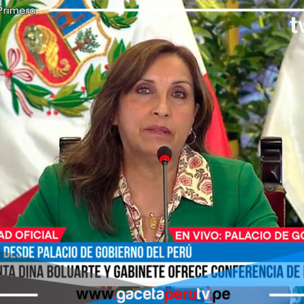 Dina Boluarte reitera camino del diálogo para poner fin a las protestas 