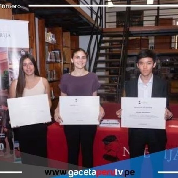 Estudiantes participaron del primer Concurso Creativo “Expresiones limeñas”
