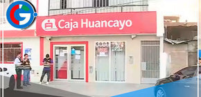 Asaltan sede de Caja Huancayo en Villa El Salvador: Delincuentes escapan con más de 30 mil soles