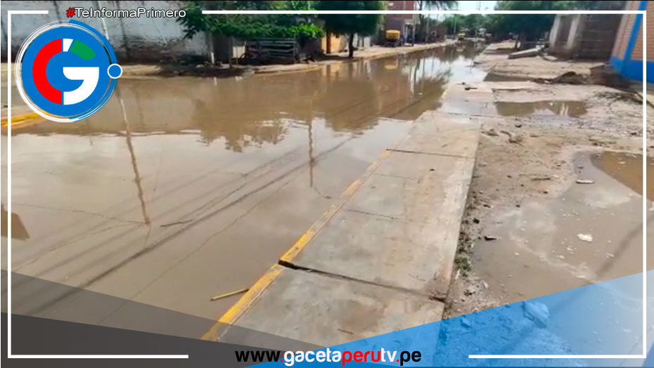 Calles De Piura Se Inundan Por Intensas Lluvias Y Colapso De Desagüe En ...