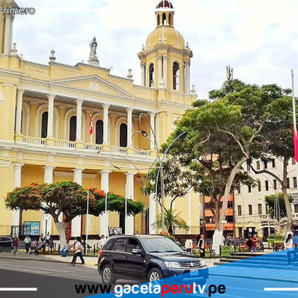 Mujer fallece tras caer de techo en Chiclayo