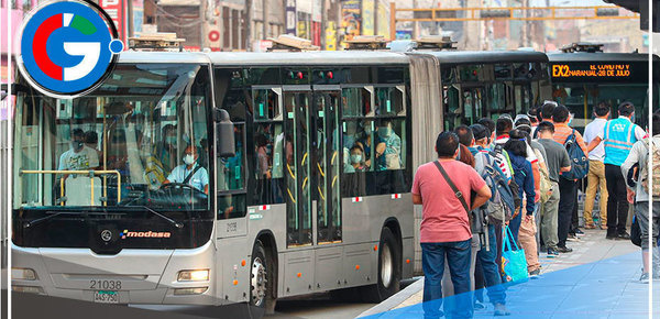 Choque entre 2 buses del Metropolitano dejan un saldo de 8 heridos 