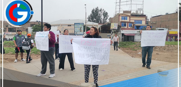 Vecinos de Carabayllo y Comas protestan contra Porki por siete muertes en la Av. Universitaria 
