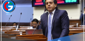 Congresista Edward Málaga pide renuncia de ministra de salud por deficiente manejo ante  epidemia de dengue 