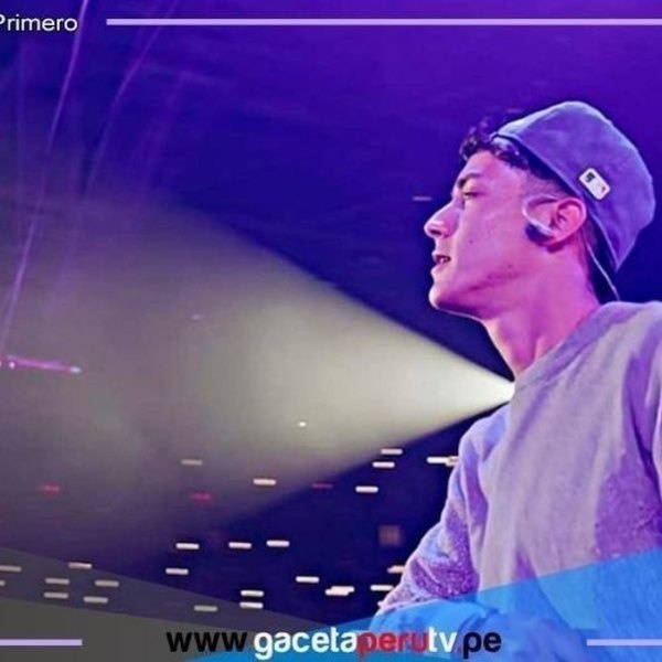 Yng Lvcas triunfa en los Premios Tu Música Urbano con "La Bebé - Remix"