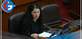 Yesenia Ponce, acusada de falsificar datos sobre su escuela secundaria, recibe una inhabilitación oficial de diez años