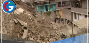 Pirca colapsa en VMT bloqueando vías de acceso y afectando a más de 200 familias