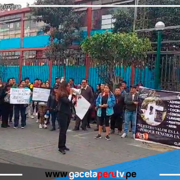 Trabajadores de La Granja Azul Protestan por Clausura y Piden Revisión Municipal