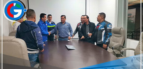 Alcalde de Comas Aborda Temas Clave con Empresarios de Motos y Mototaxis