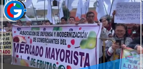 Continúa disputa entre comerciantes y municipalidad por la propiedad del centro de abastos en La Victoria