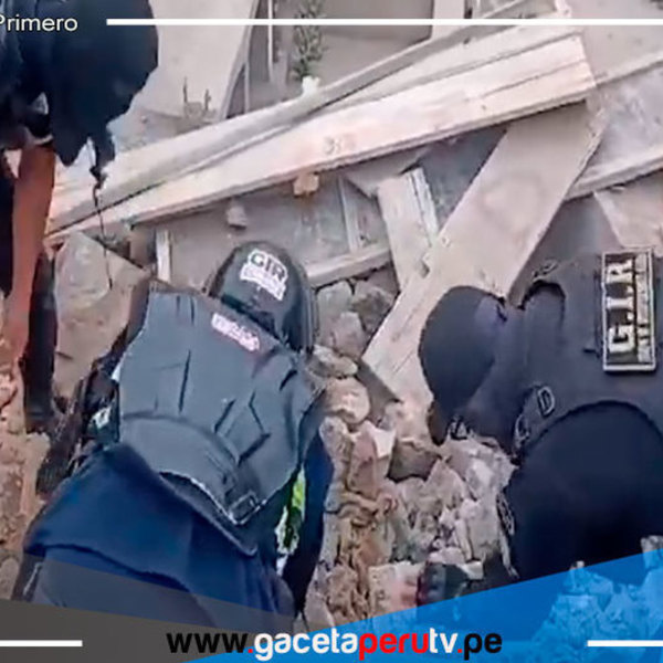 Demuelen construcciones ilegales en Cementerio Mártires del 19 de Julio en Comas