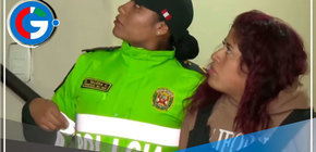 Mujer que robaba en mototaxi con lunas polarizadas es capturada por la policía
