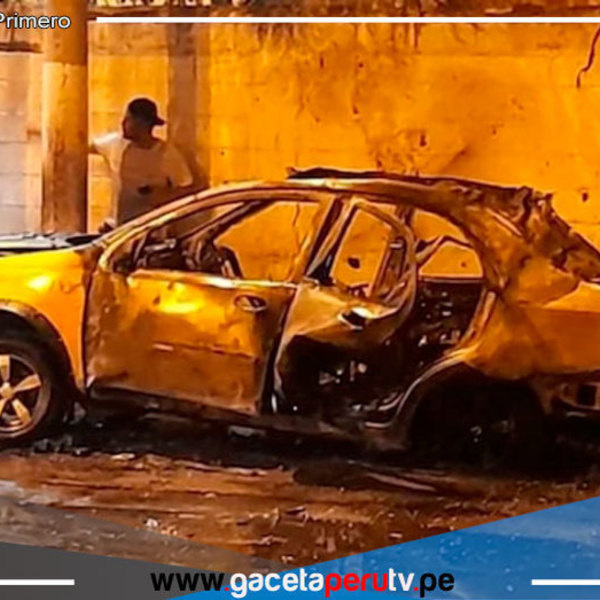 Estalla coche bomba y se registran disparos en Machala