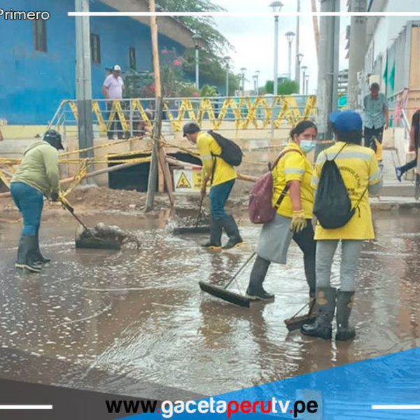 Lluvias generan lagunas en calles de Piura: Autoridades municipales activan operativo de limpieza