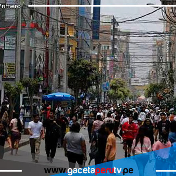 Gremio de empresarios de Gamarra exige la censura del ministro Alex Contreras