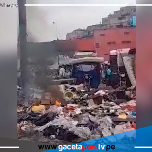 Cúmulos de basura no son recogidos y ponen en riesgo a vecinos en La Victoria