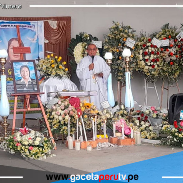 Trujillo: Dan el último adiós a regidora de Huanchaco