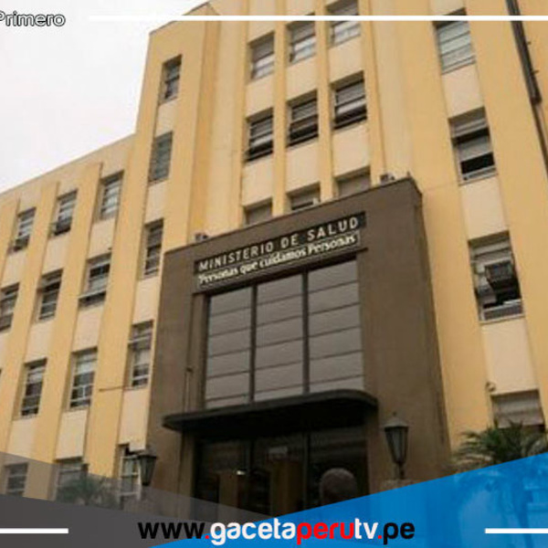 Aceptan renuncia del director general de Digesa y remueve a 5 funcionarios 