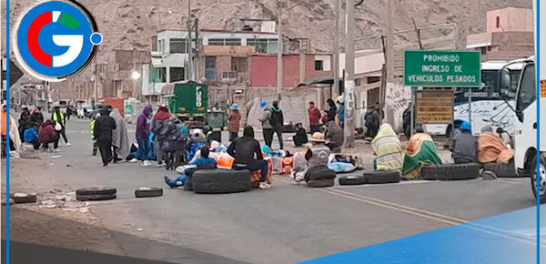 Nazca sufre escasez de turismo, alimentos y combustible por bloqueo de mineros informales
