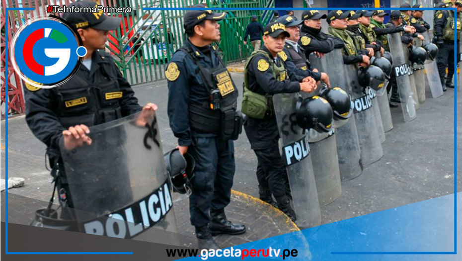 Más de 900 policías resguardarán Gamarra y Mesa Redonda en Navidad