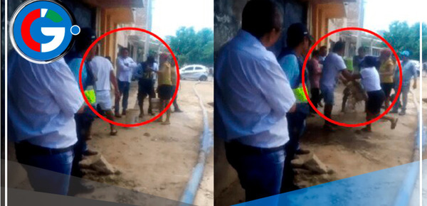 Piura: Alcalde de Sullana es bañado con agua de desagüe por residentes enojados