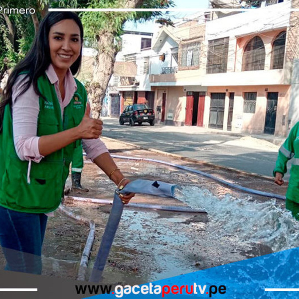 Alcalde Ulises Villegas impulsa proyecto de riego tecnificado para convertir a Comas en un pulmón verde