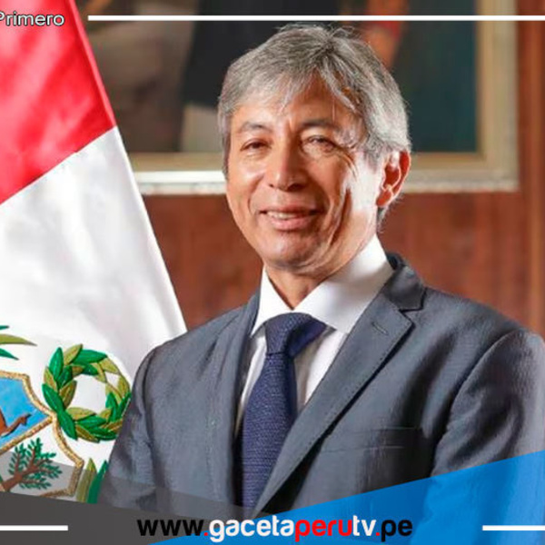 Ministro de Economía respalda propuesta de "Tasa Netflix"