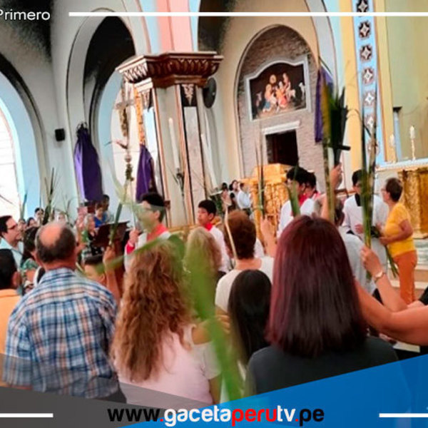 Tumbes: Cientos de personas participaron en conmemoración de Domingo de Ramos
