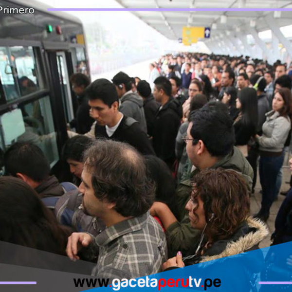 ATU implementará cola exclusiva para mujeres