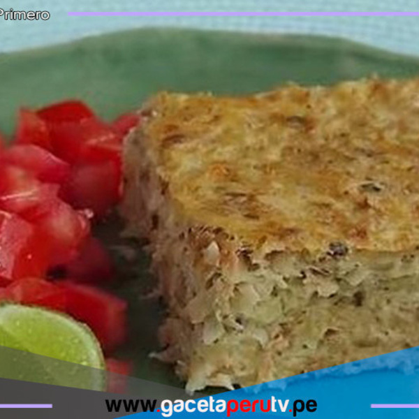 Aprende hacer este rico pastel de atún con papa rallada