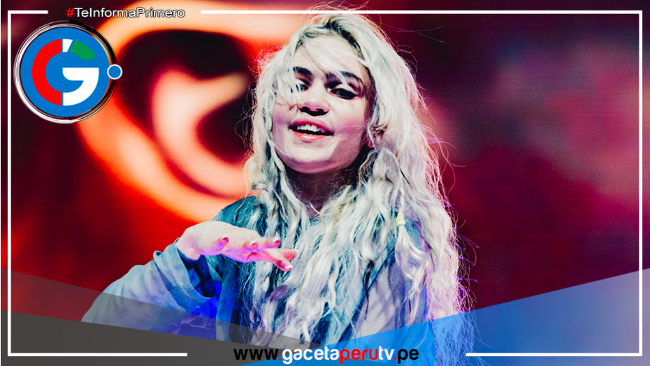 Grimes se disculpa por problemas técnicos en Coachella y promete mejorar