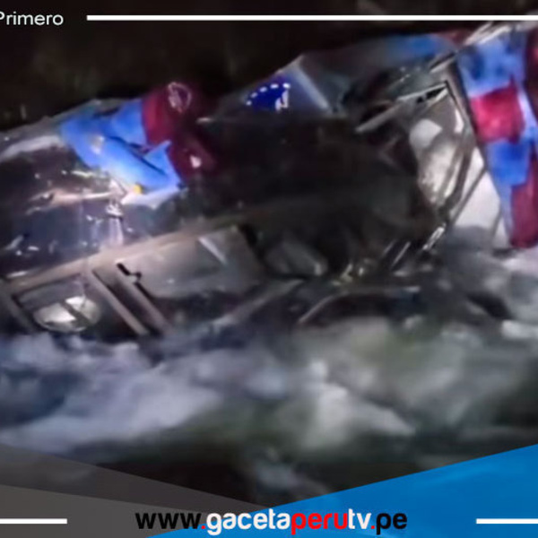 Fatal accidente en Cajamarca: Bus de "Manantial de Chaquil" se precipita a un abismo